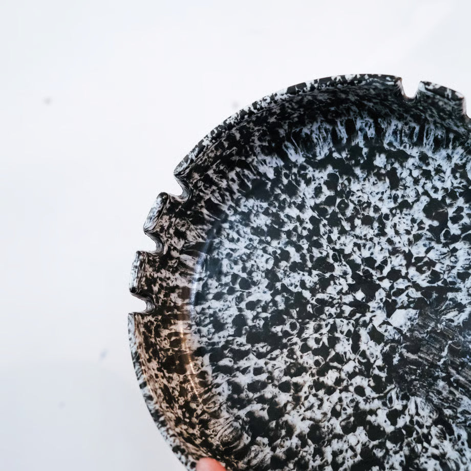 Melamine Ashtray / メラミンの灰皿