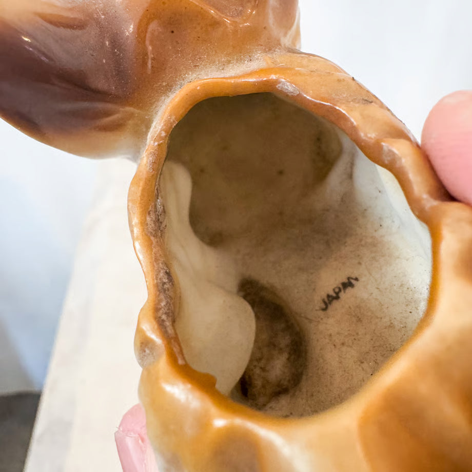 Pottery Cat / 陶器製猫の置物