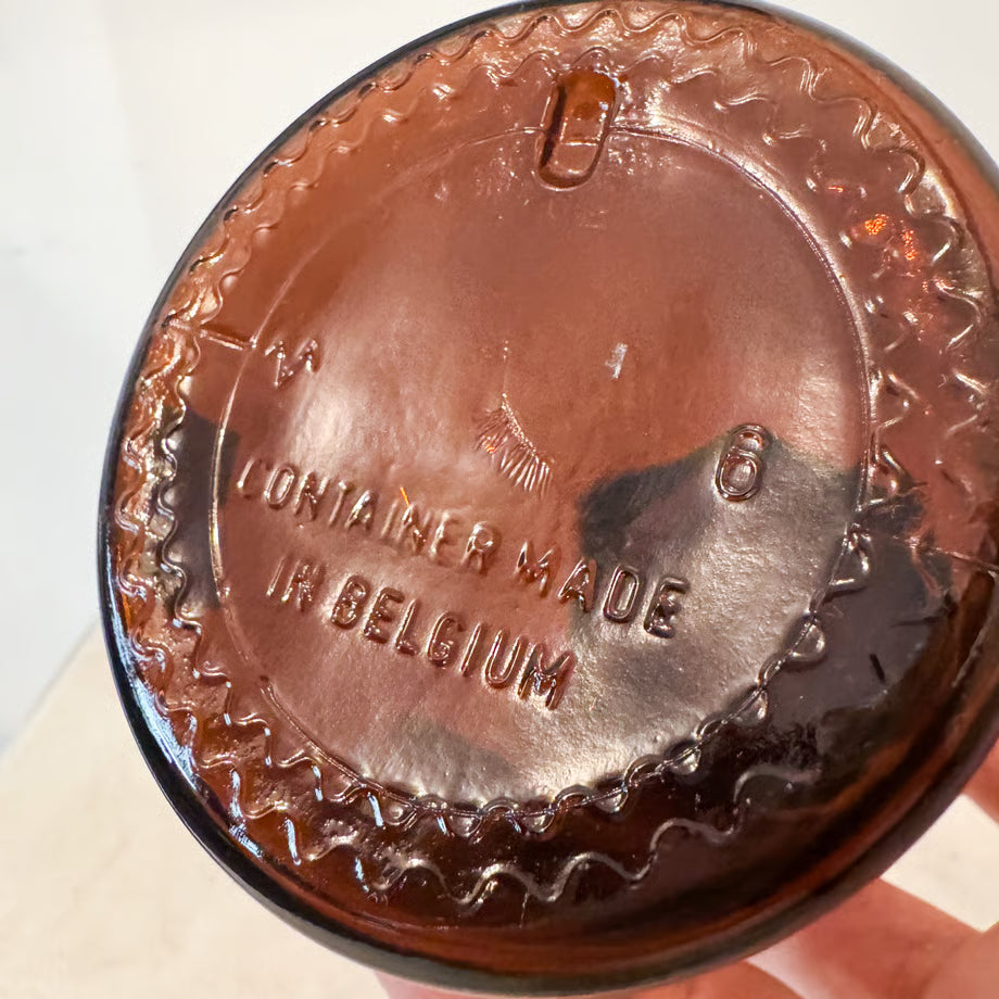 Glass Jar With Lid / ガラスの蓋付き瓶