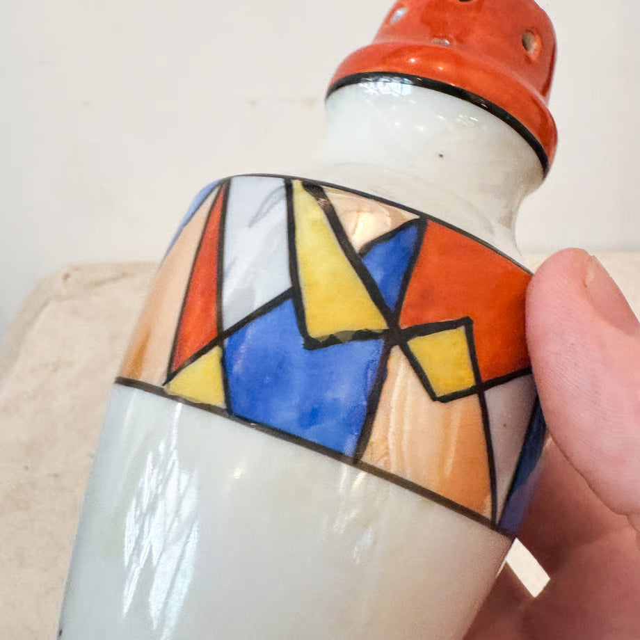 Ceramic Seasoning Container　/　セラミックの調味料入れ