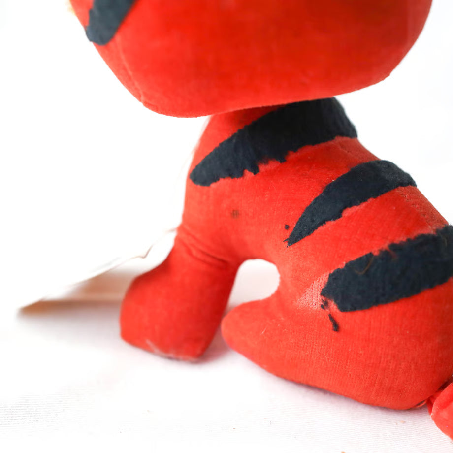 Stuffed Red Tiger / 赤いトラのぬいぐるみ