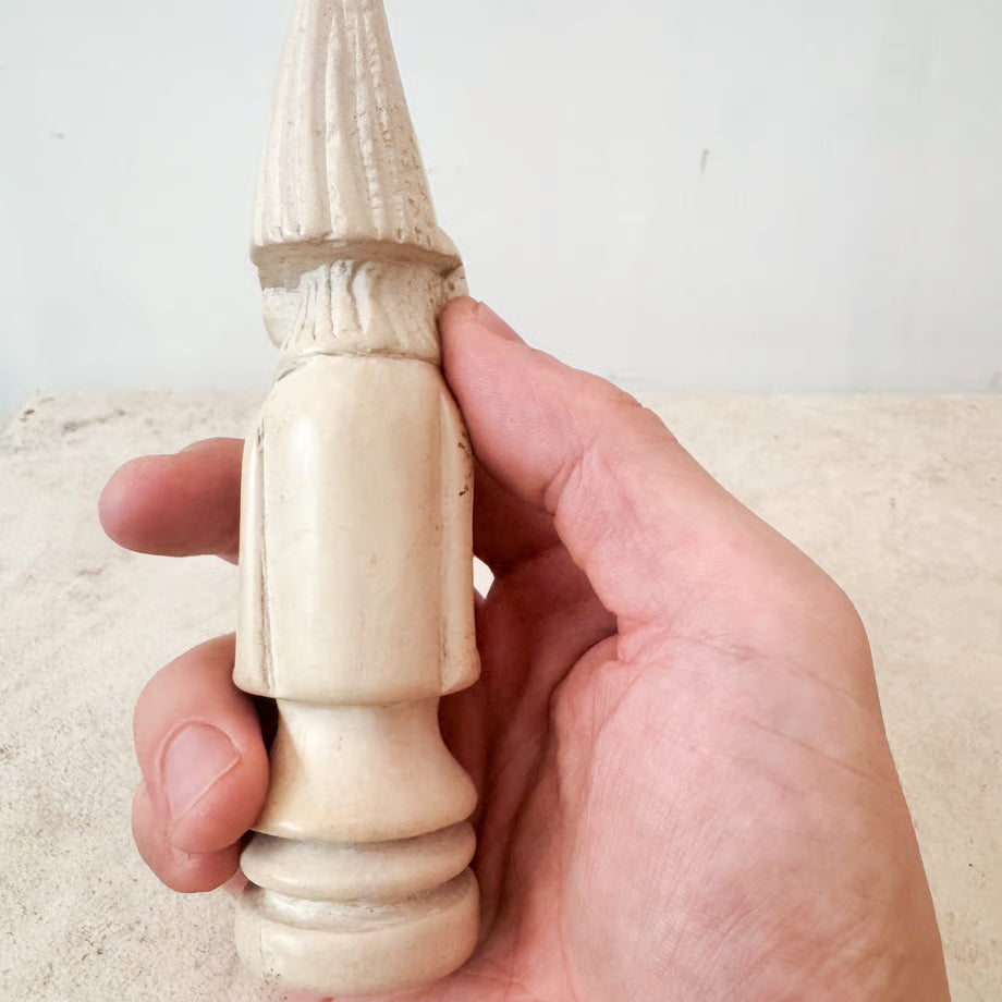 Stone Chess Pieces / 石製チェスの駒