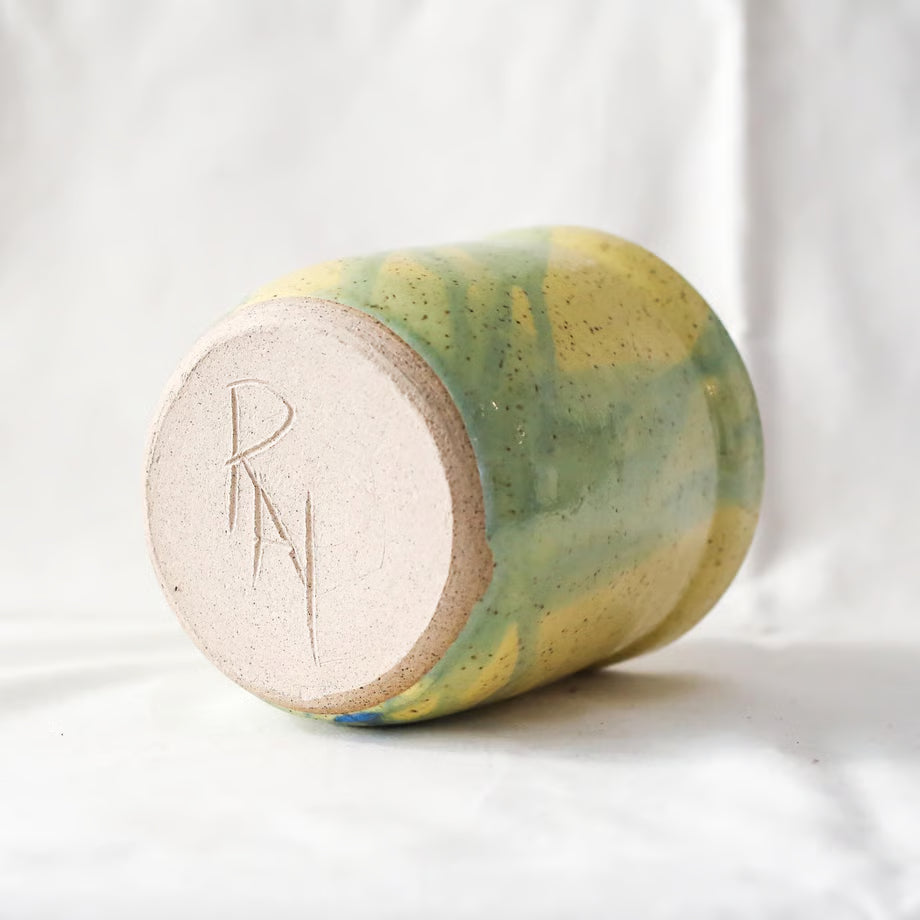 Ceramic Yellow Pot / セラミック製黄色のポット