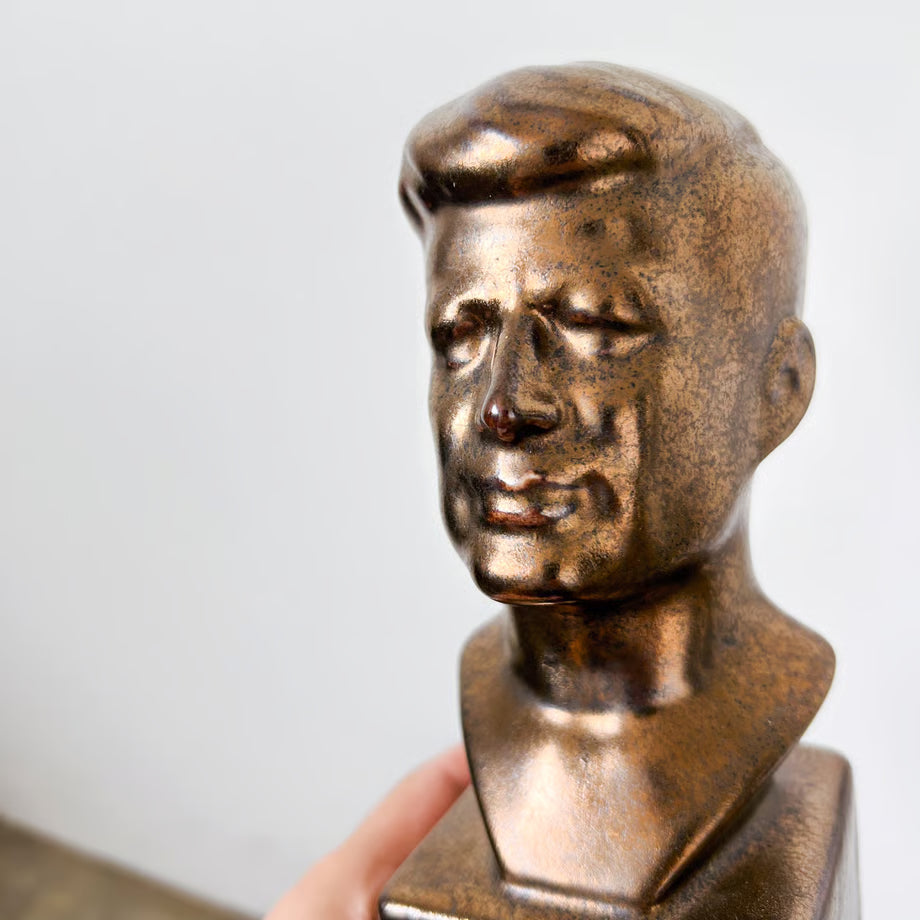 Kennedy Plaster Cast / ケネディの石膏像