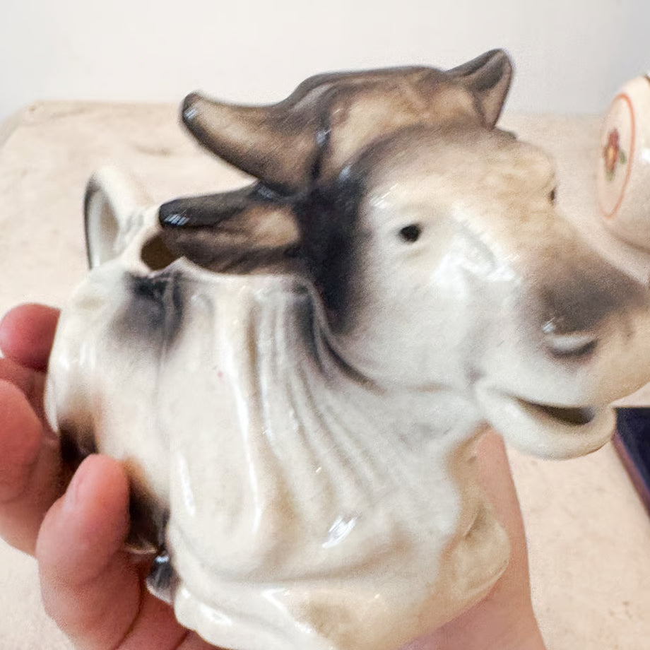 Mini Cow Pitcher / 牛のミニピッチャー