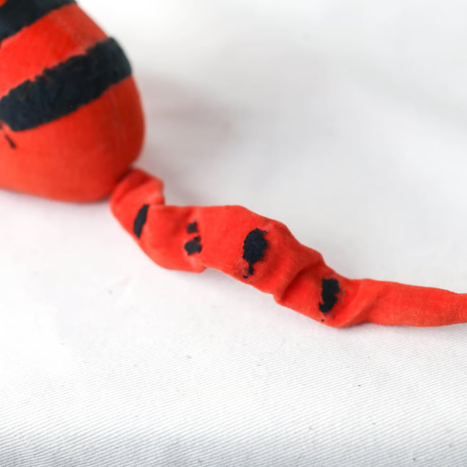 Stuffed Red Tiger / 赤いトラのぬいぐるみ