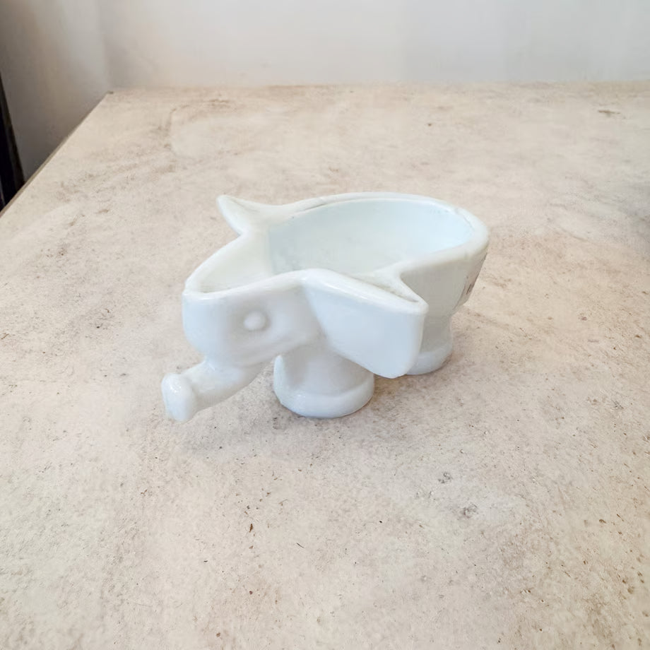 Pottery Elephant  Pod / 陶器の像の器