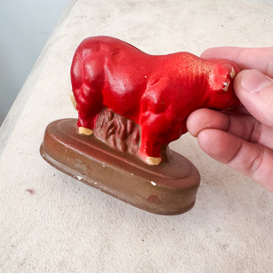 Pottery Cow / 陶器の牛