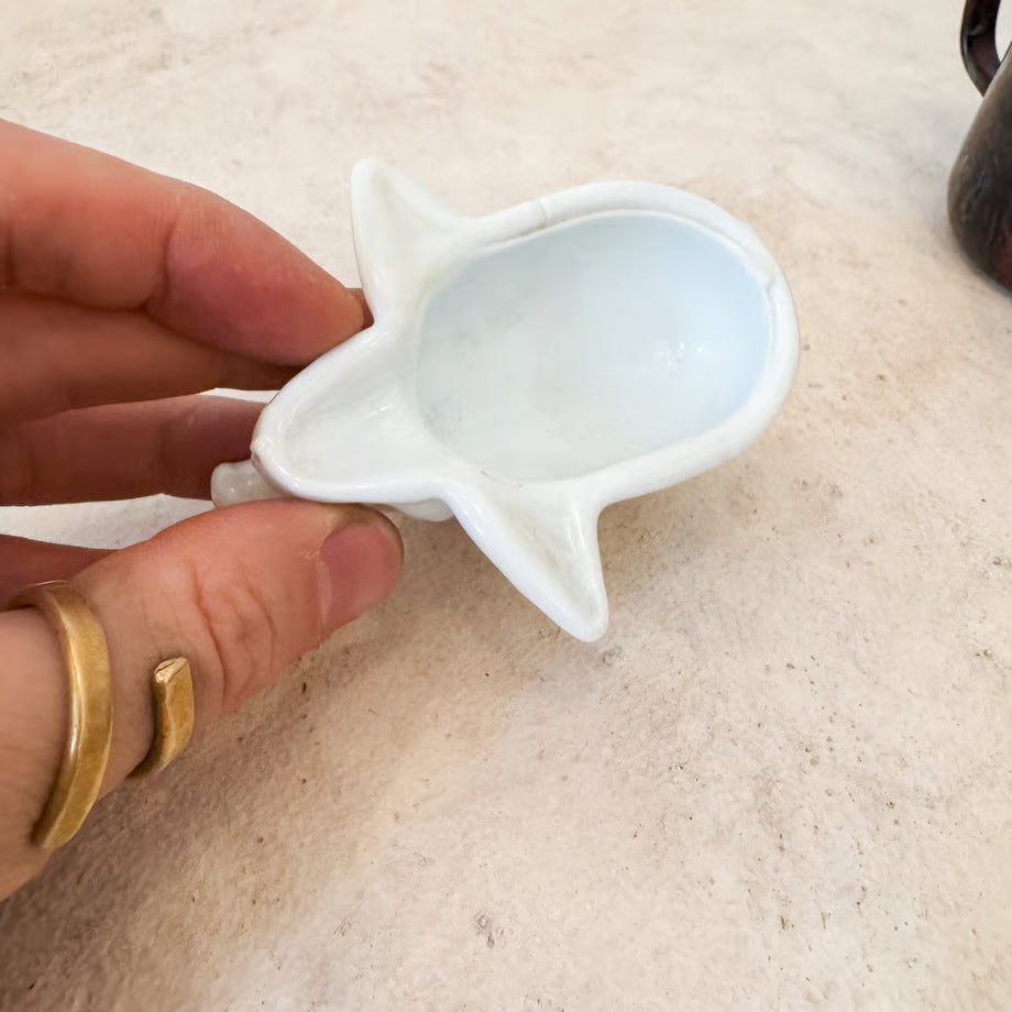 Pottery Elephant  Pod / 陶器の像の器
