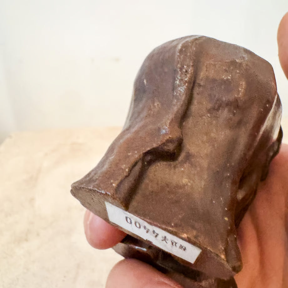 Wooden Elephant / 木製の像の置物