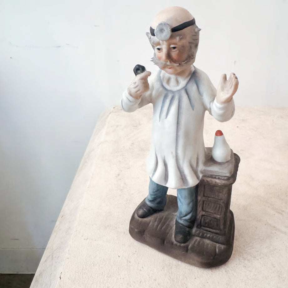 Pottery Doctor Doll / 陶器製ドクタードール