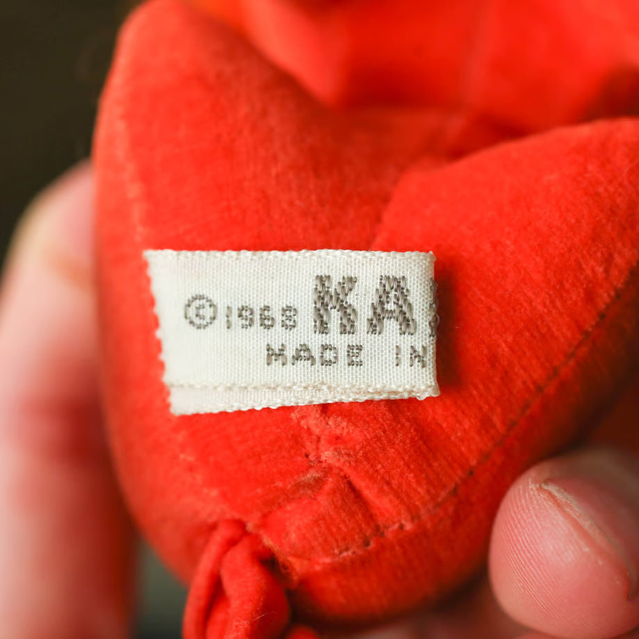 Stuffed Red Tiger / 赤いトラのぬいぐるみ