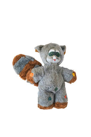 Raccoon Stuffed Animal / アライグマのぬいぐるみ