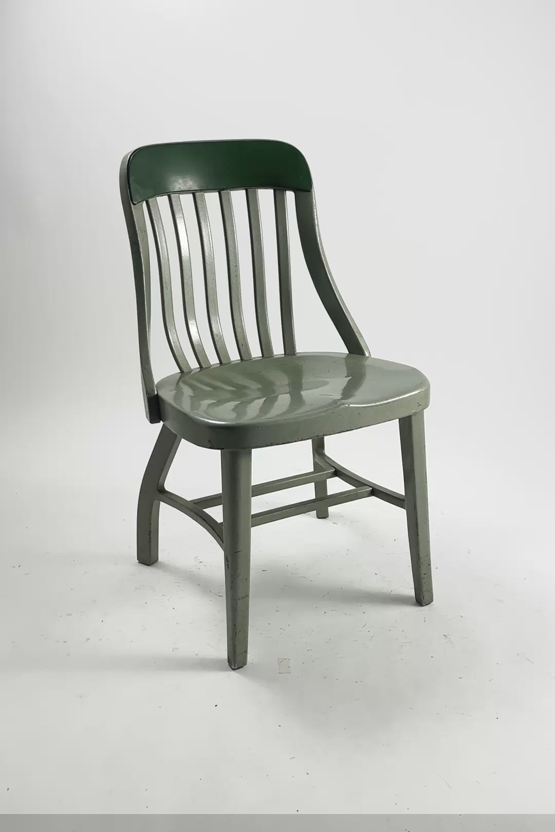 ビデオを読み込む: Goodform Aluminum Chair / グッドフォーム アルミチェア