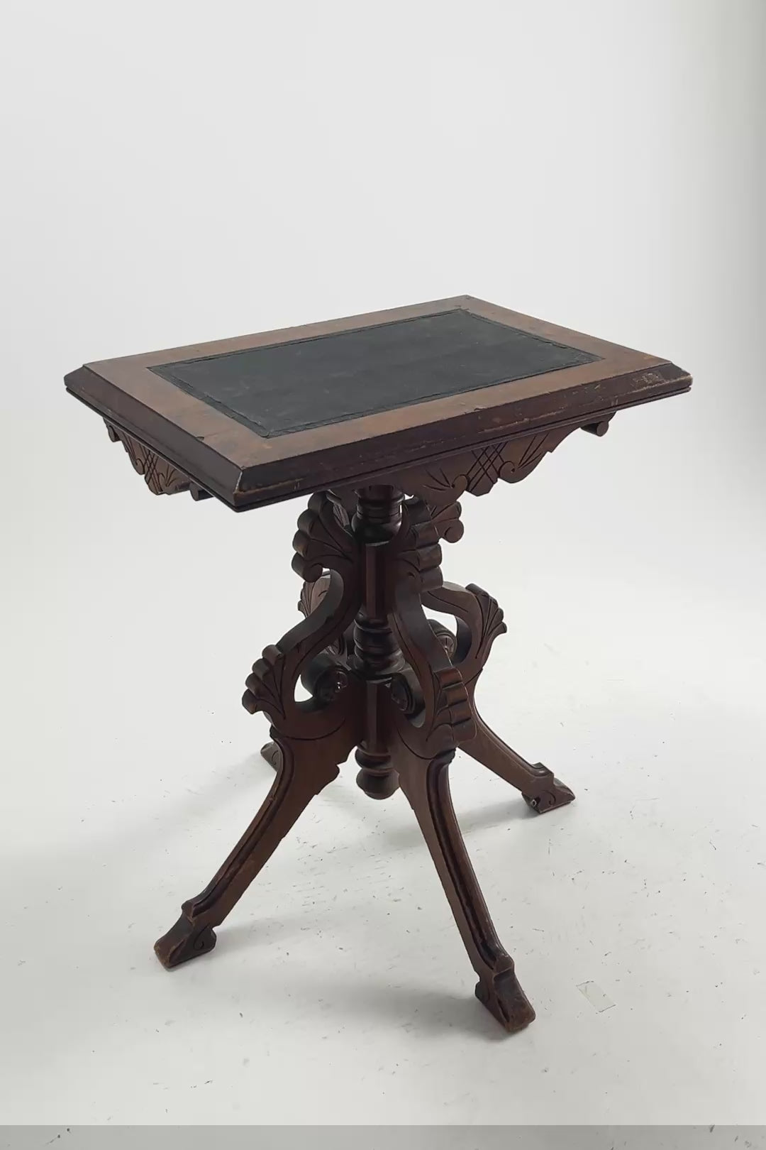 ビデオを読み込む: Antique Parlor Table / アンティークパーラーテーブル