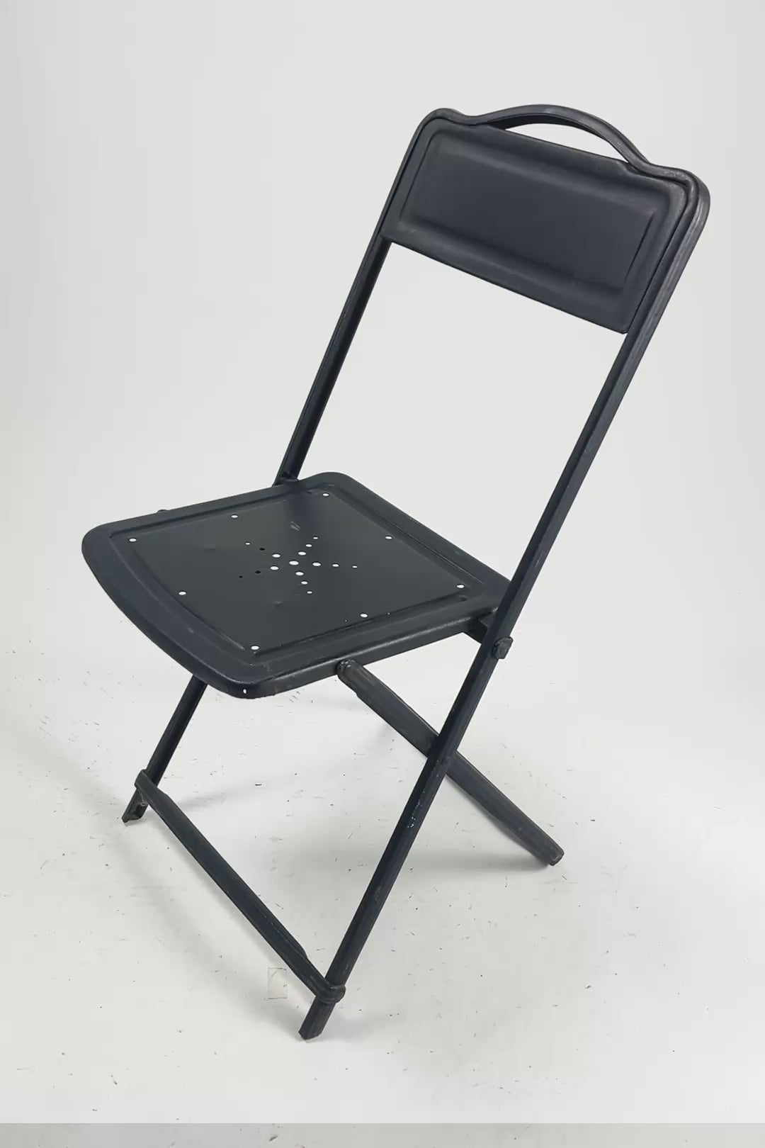 ビデオを読み込む: Folding Chair / 折りたたみイス