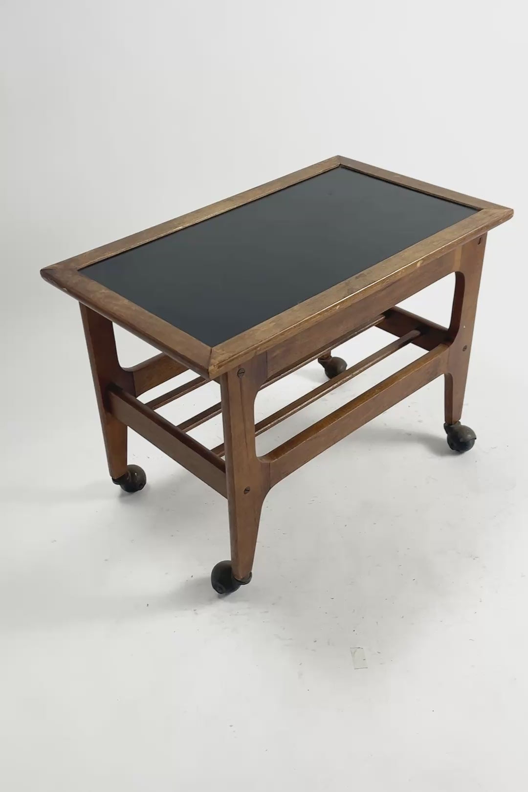 Load video: Black Top Table with Casters / ブラックトップ キャスター付テーブル